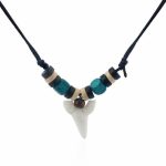 Collier Surfeur Dent de Requin